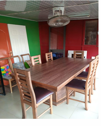 Table à Manger Modèle 3